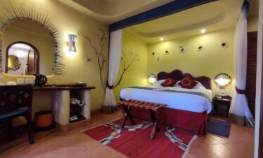 Amboseli Serena Lodge