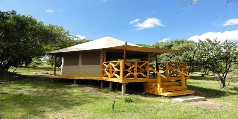 Olmoran Camp Zunguka Safaris