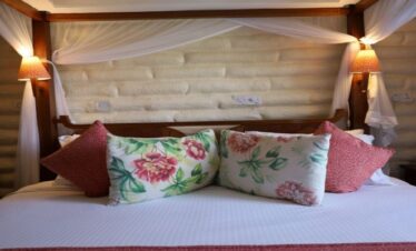 taita hills safari resort