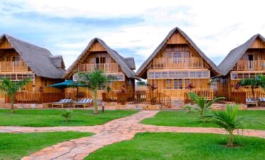 Pelican Lodge