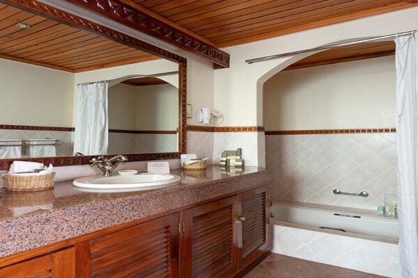 Sarova Lionhill