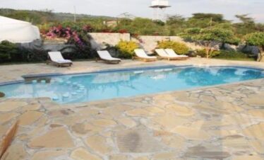 Pelican Lodge