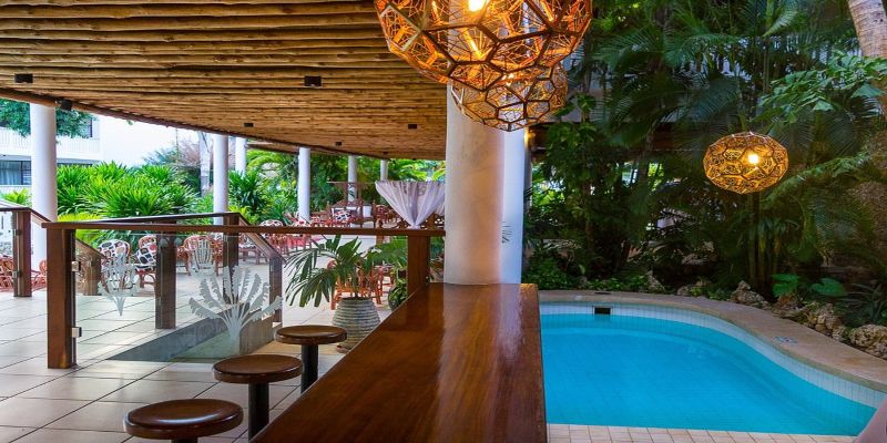 3 Days Travellers Beach Hotel Packages | Updated Prices 2025