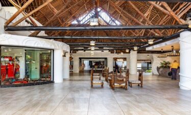 Romantic beachfront Valentine’s getaway at Diani Beach for 3 days with SGR deals and luxury amenities